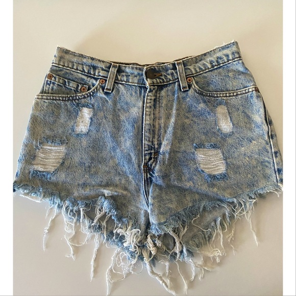 Vintage Levi’s 512 Distressed Denim Cutoff Shorts - Picture 1 of 6